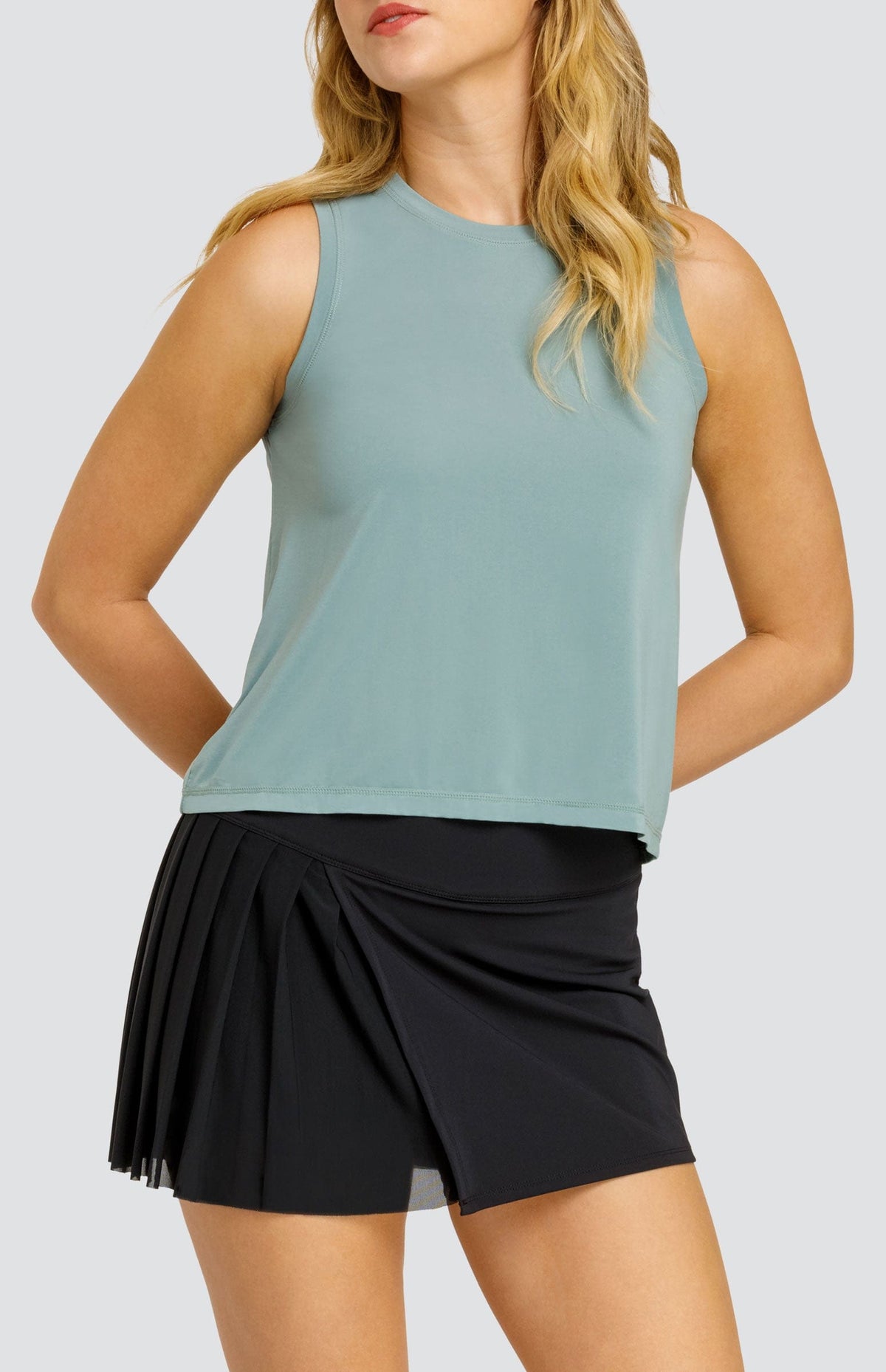 Volley 14.5" Skort - Onyx Black