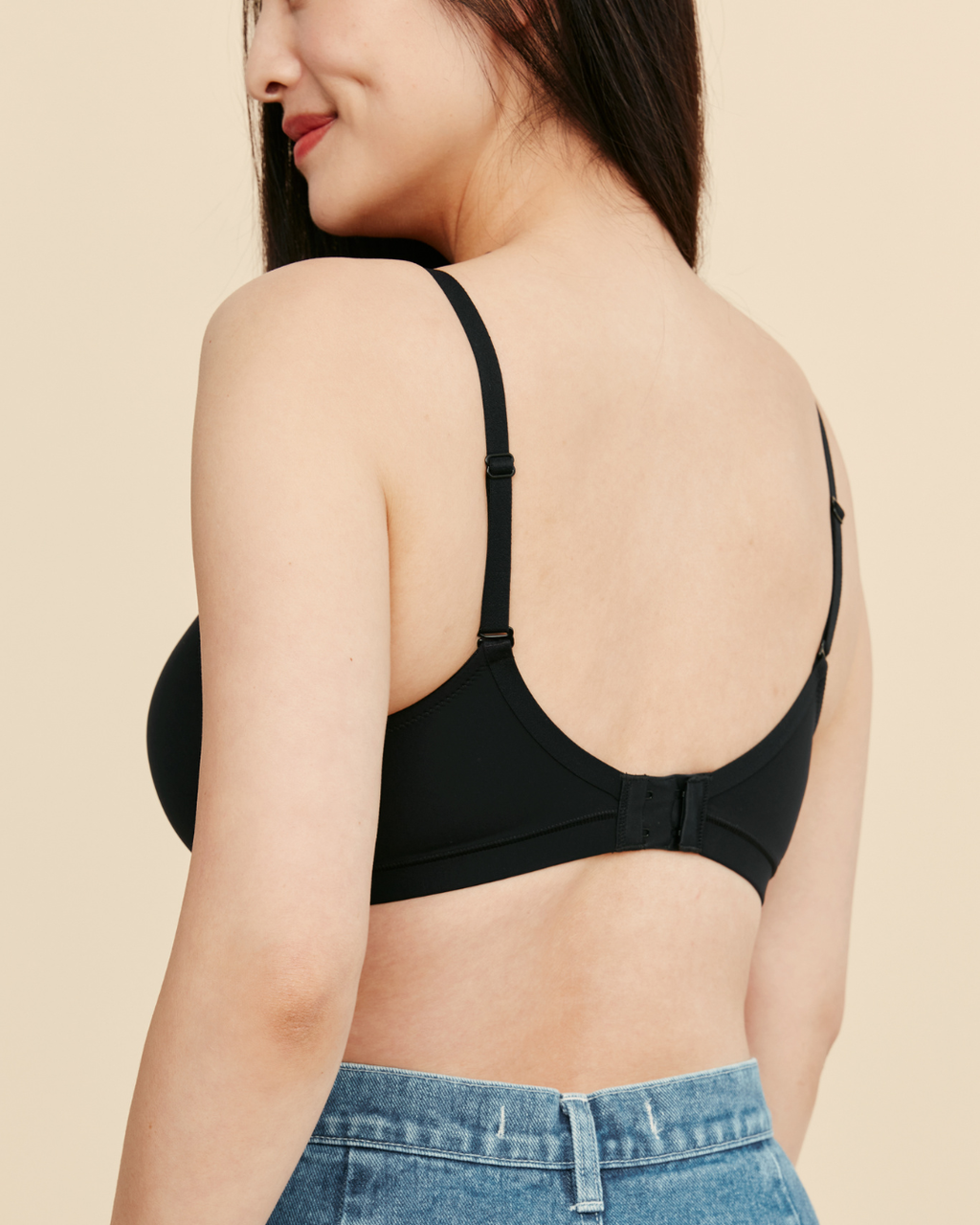 Moonrise Pocketed T‑Shirt Bra - Black