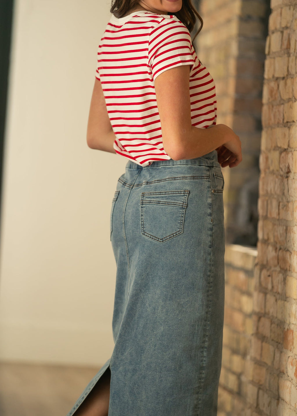 Donna Classic Wash Maxi Denim Skirt